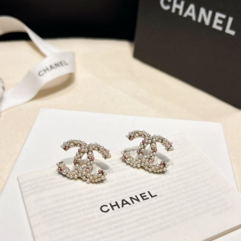 Ch**el earrings